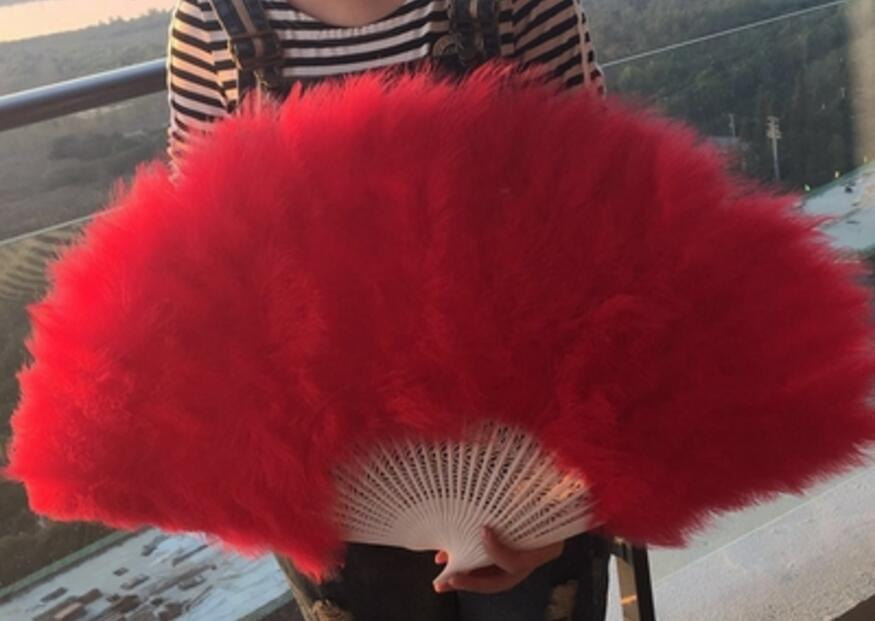 16pieces red 80*45cm Large Burlesque Dance feather fan Bridal Bouquet - Click Image to Close